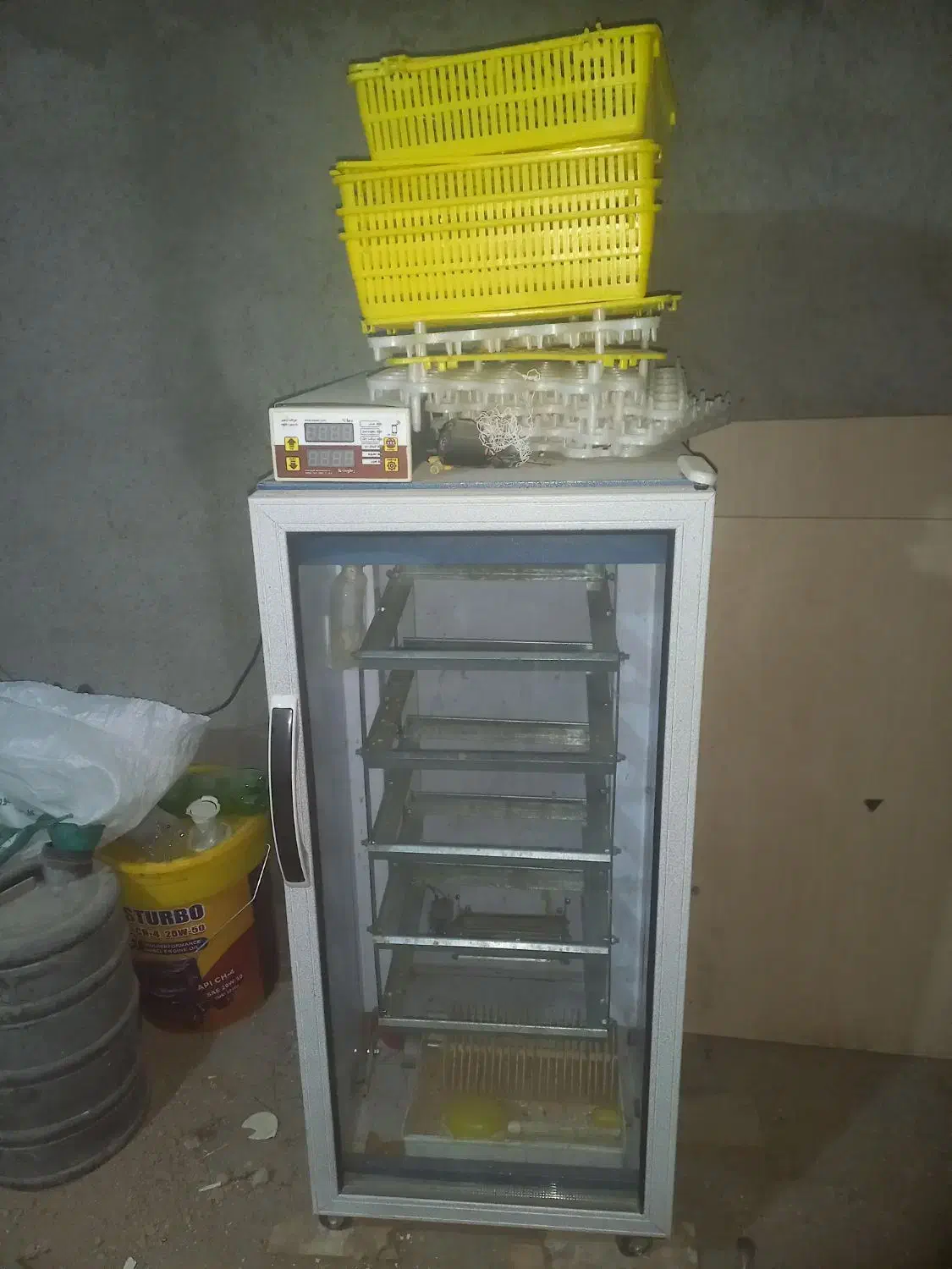 دستگاه جوجه کشی|لوازم جانبی حیوانات|فریمان, |دیوار