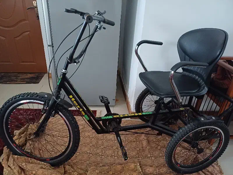 سه چرخه ساحلی|دوچرخه، اسکیت، اسکوتر|سرخرود, |دیوار