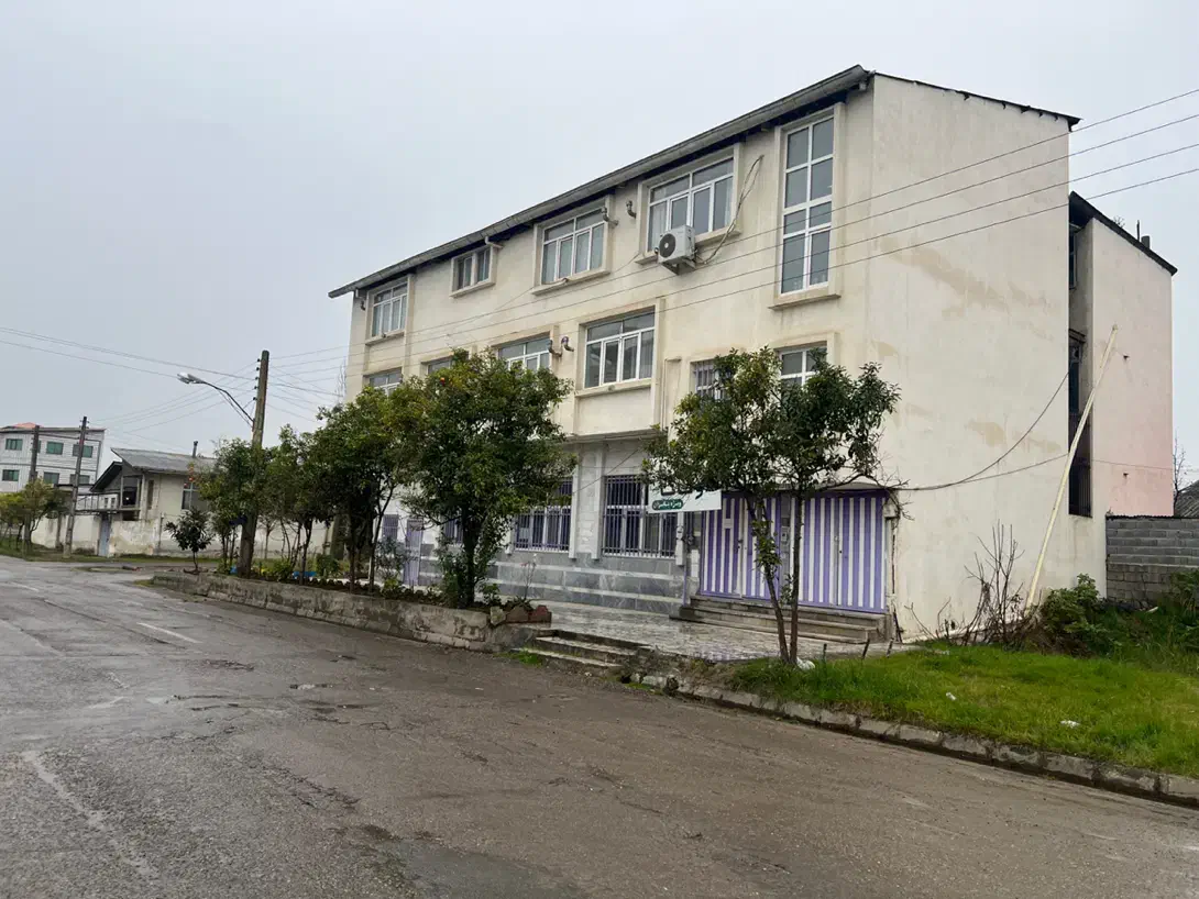 ملک ۳طبقه بنا 1000 مترتجاری مسکونی فروش یا معاوضه|فروش خانه و ویلا|قائمشهر, |دیوار