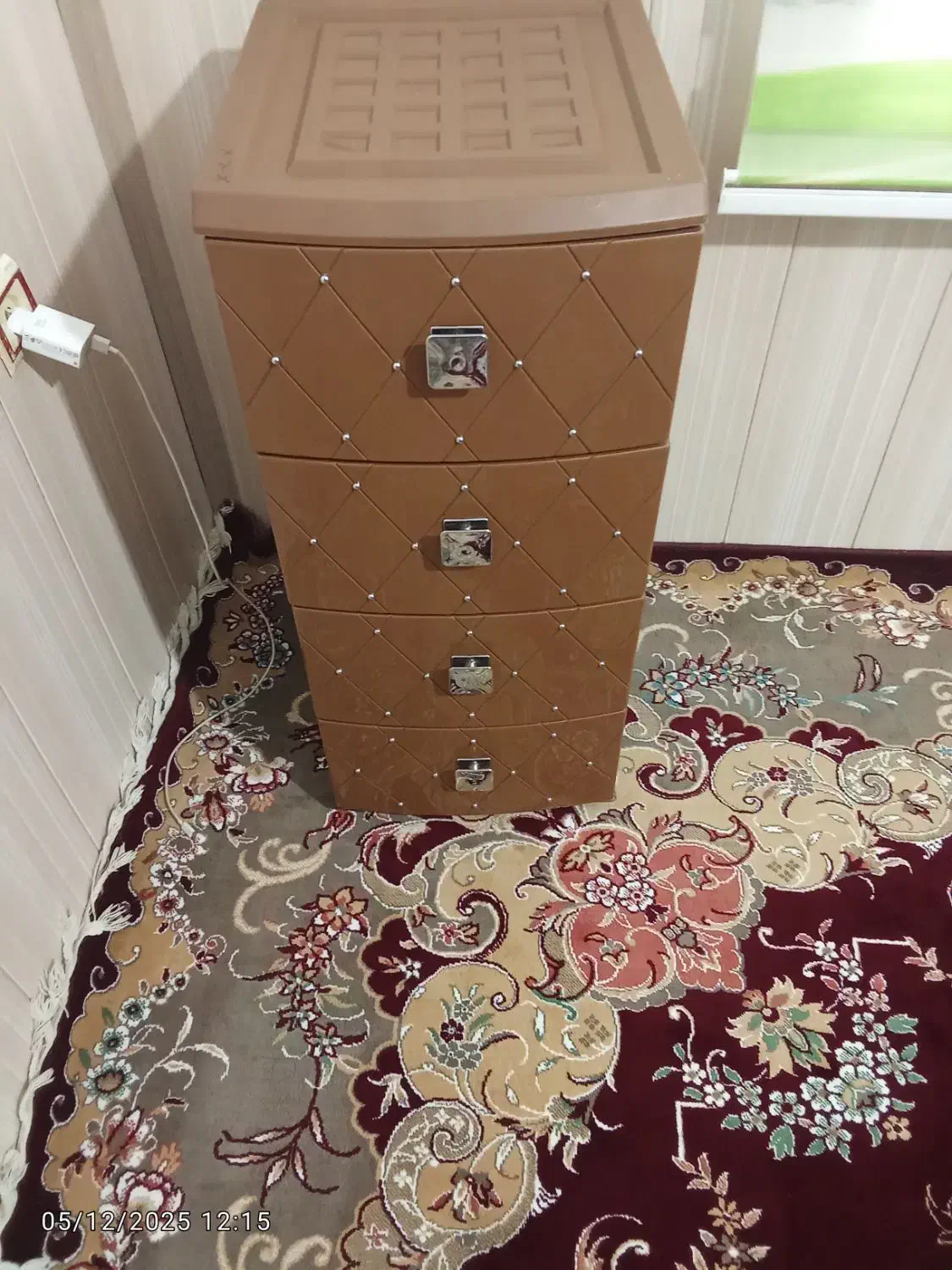 فایل|مبلمان خانگی و میز عسلی|ارومیه, |دیوار