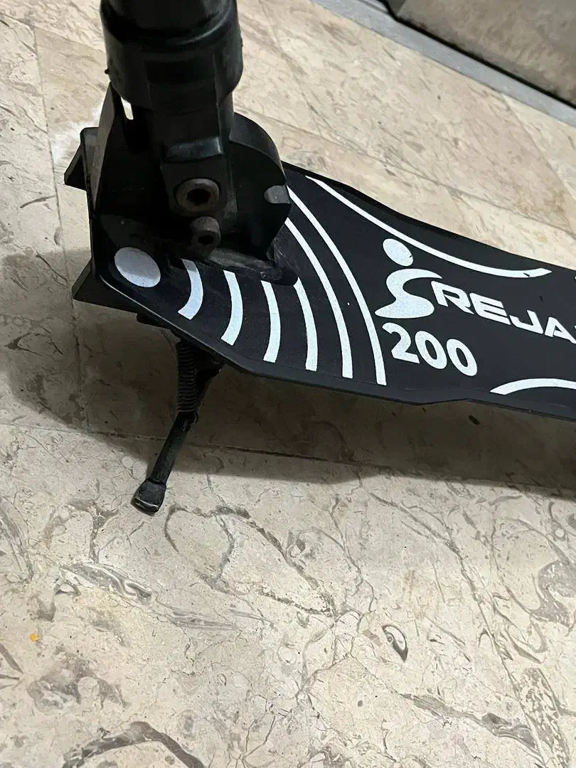 اسکوتر|دوچرخه، اسکیت، اسکوتر|چالوس, |دیوار