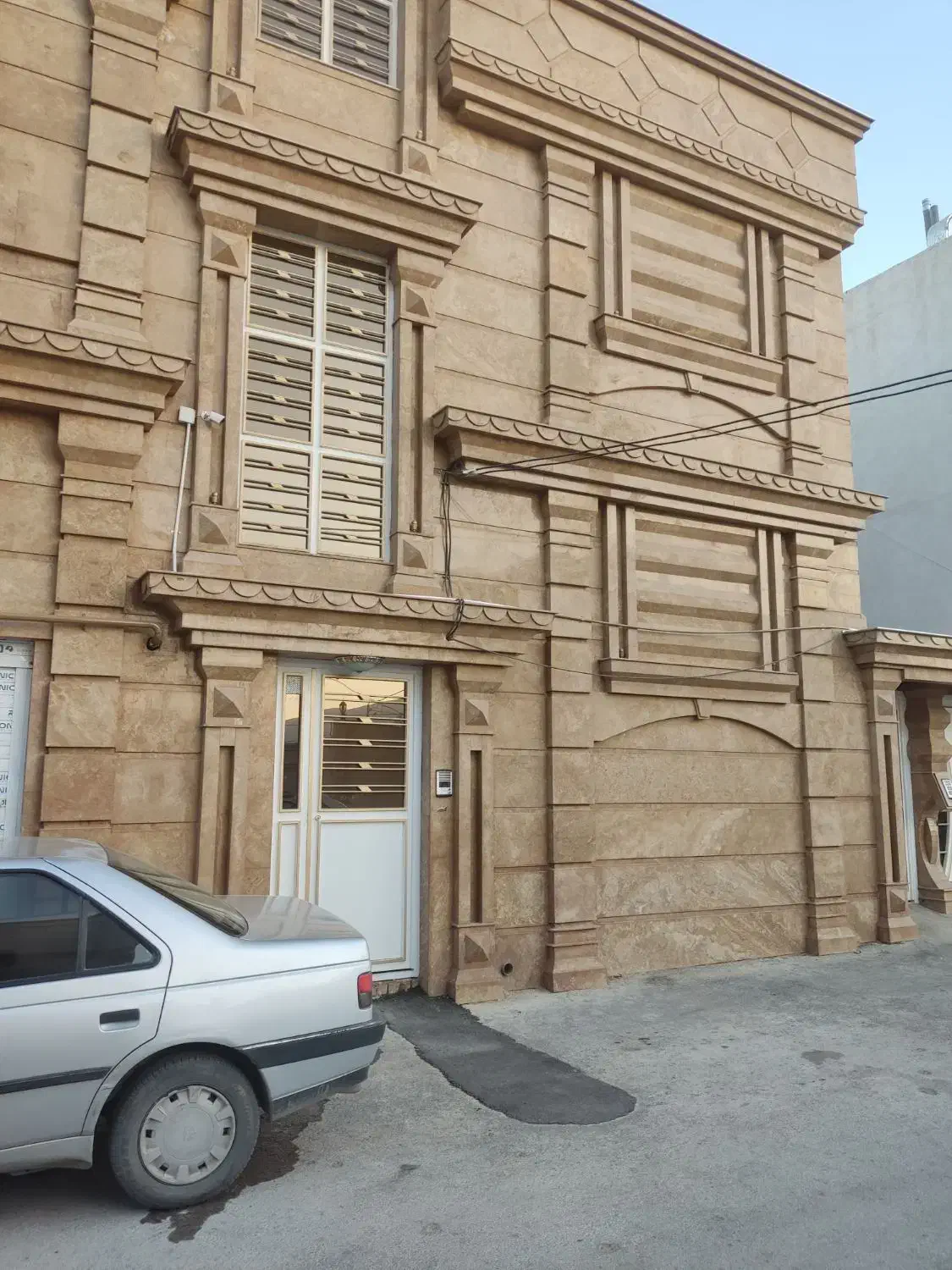 نماکارکاشیکار سرامیک موزاییک پله نرده لوله کشی|خدمات پیشه و مهارت|شیراز, حجت آباد|دیوار