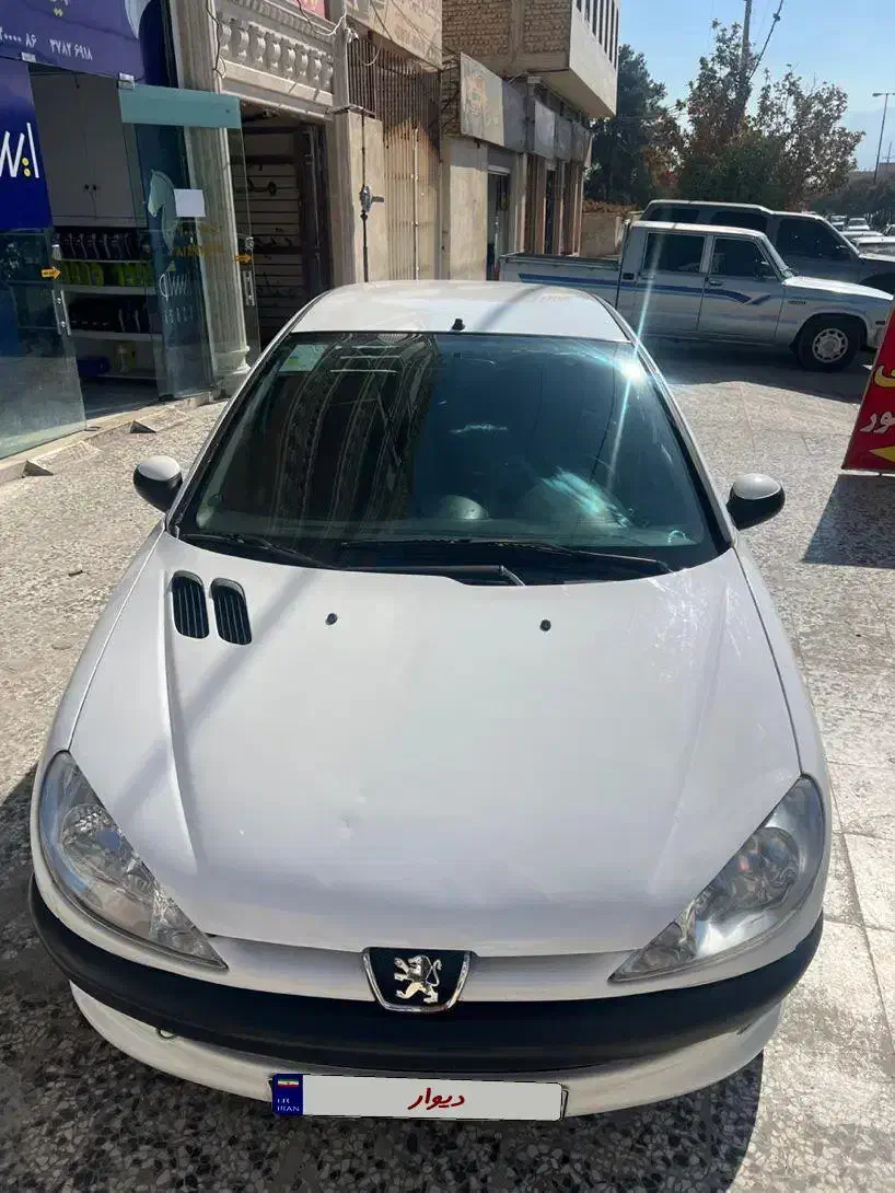 پژو۲۰۶مدل۹۹|خودرو سواری و وانت|شیراز, ابیوردی|دیوار