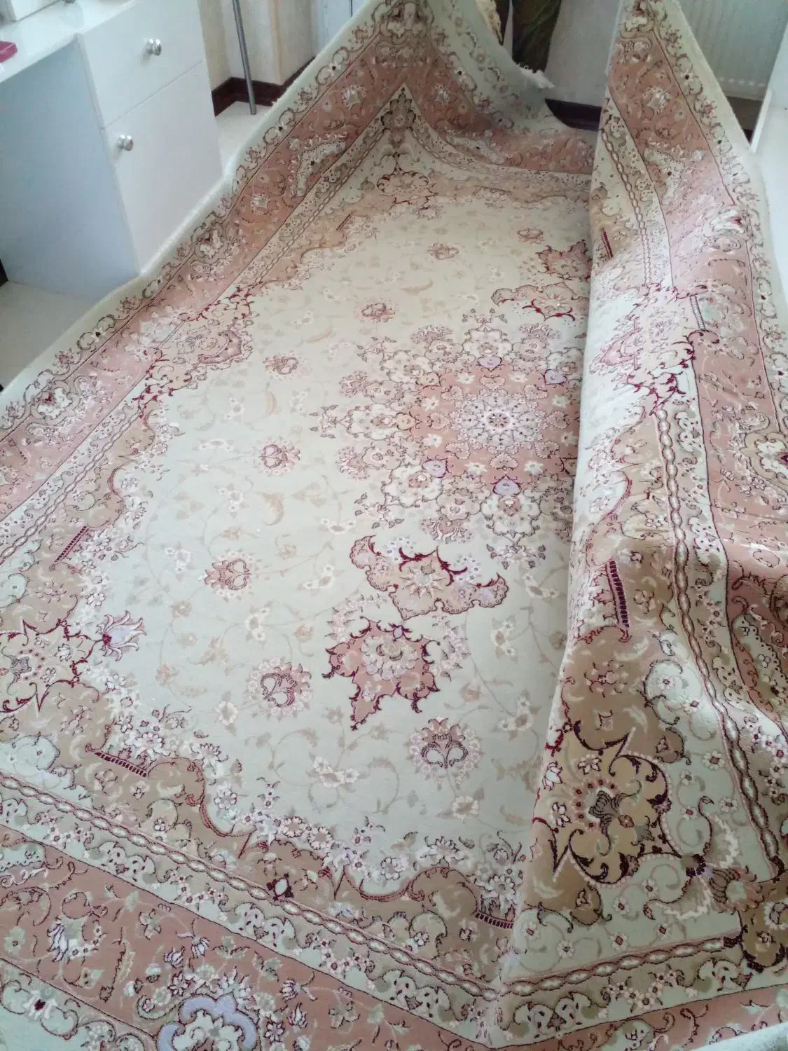 فرش ۹متری ۷۰۰شانه|فرش|همدان, |دیوار