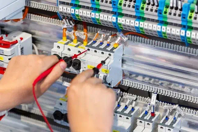 برقکار ساختمان|خدمات پیشه و مهارت|کیش, |دیوار