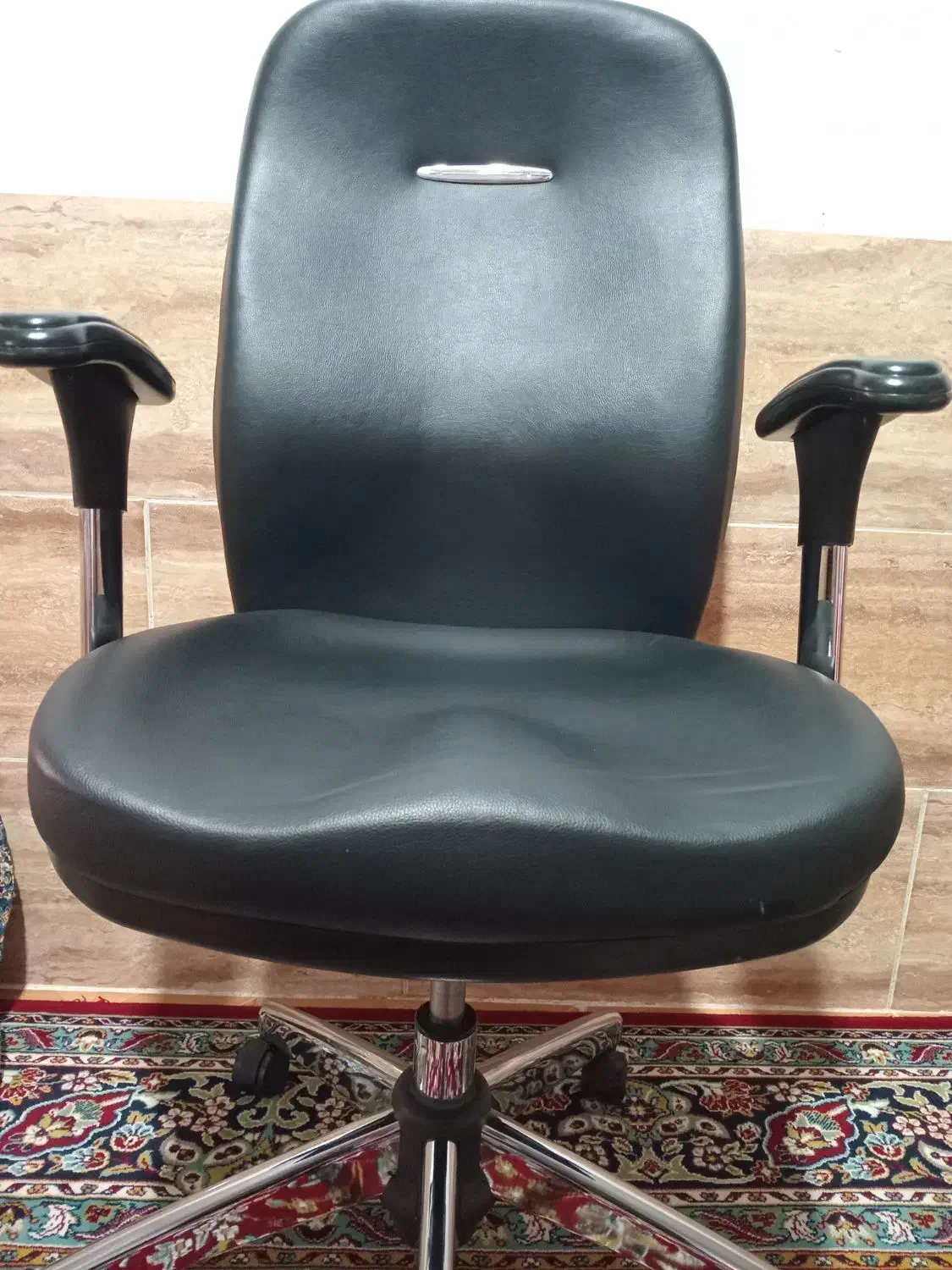 صندلی چرخ دار اداری|صندلی و نیمکت|اسلام‌شهر, مطهری|دیوار