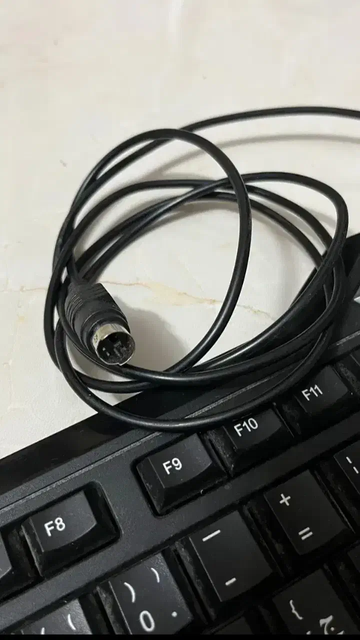 کیبورد مارک viera|قطعات و لوازم جانبی رایانه|اصفهان, کوی امام|دیوار