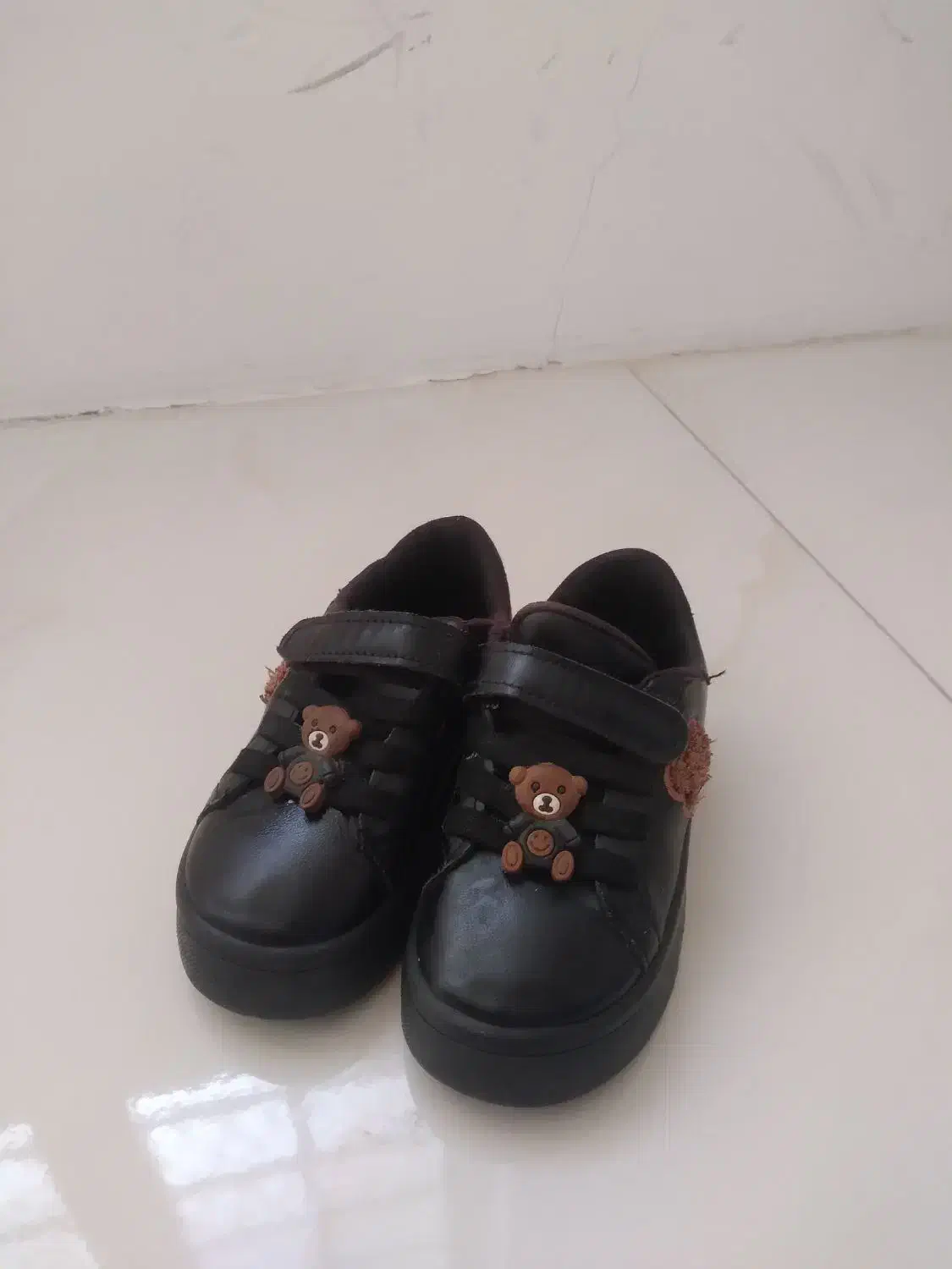 کفش بچگانه درحدنونوسایز۲۶|کفش و لباس بچه|خرم‌آباد, |دیوار