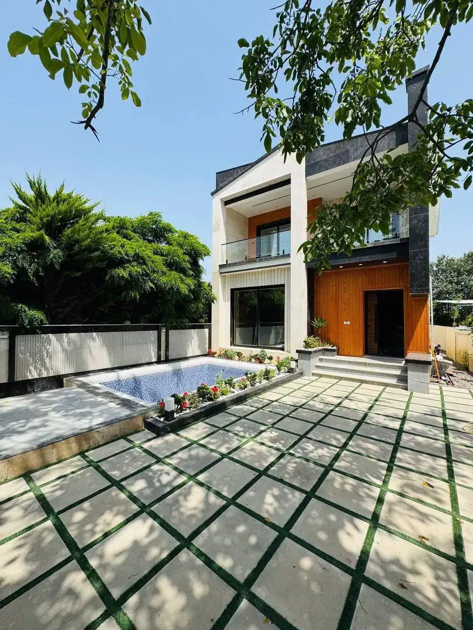 ویلا دوبلکس مدرن با استخر چهارفصل و سنددار|فروش خانه و ویلا|چمستان, |دیوار