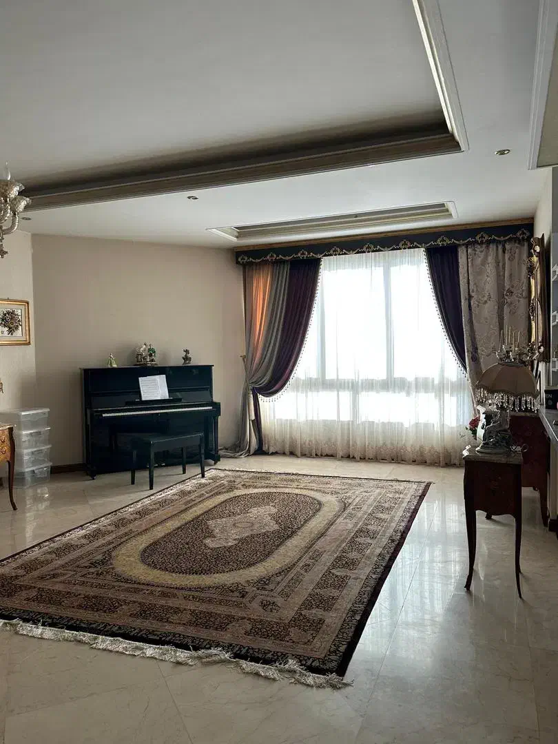 تاپ لوکیشن پاسداران/۱۸۰متر/۲پارکینگ/فستیوال نور|اجارهٔ آپارتمان|تهران, پاسداران|دیوار