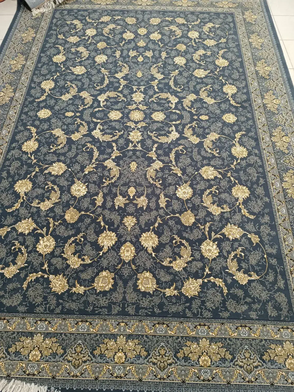 ۴ تخته ۹ متری ۷۰۰شانه تراکم ۲۵۵۰ بازنشده|فرش|کرمانشاه, |دیوار