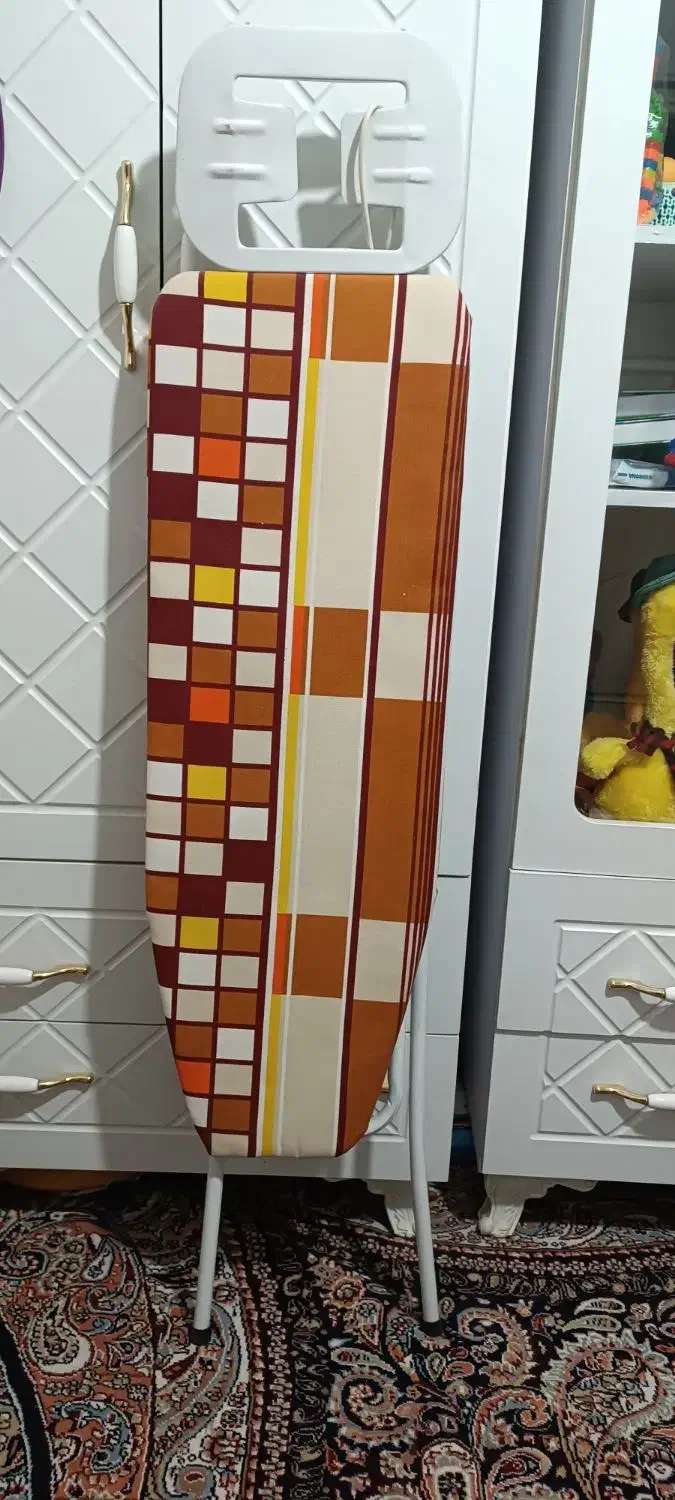 میز اتو پریز دار|لوازم خیاطی و بافتنی|مشهد, موعود|دیوار