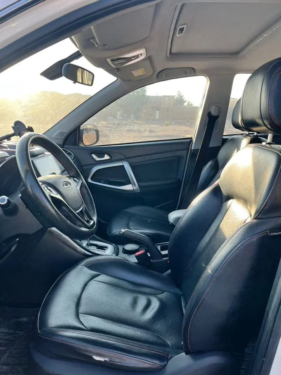 تیگو ۵ سفید مدل 96|خودرو سواری و وانت|سیرجان, |دیوار