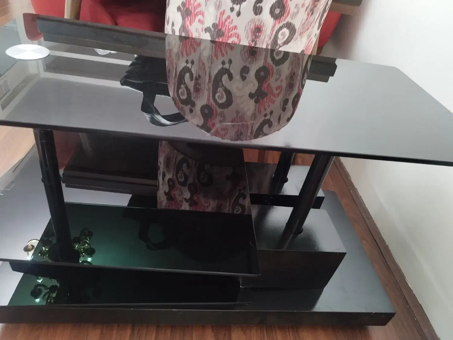 میز تلویزیون شیشه ای|میز تلویزیون|تهران, مجیدیه|دیوار