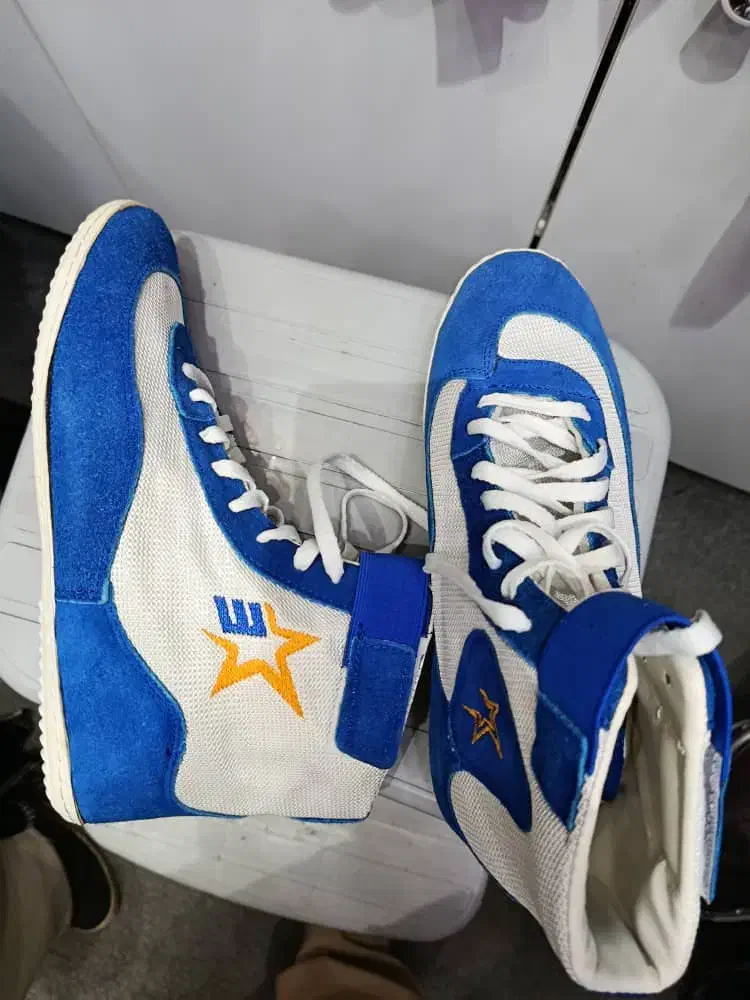 کفش کشتی سایز 42.43|تجهیزات ورزشی|دوگنبدان, |دیوار