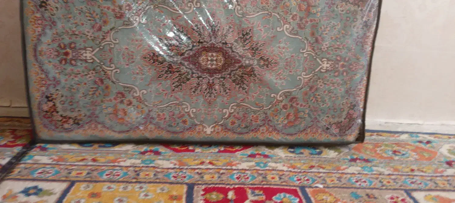 6جفت پشتی نو داخل کاور جنس درجه یک|پشتی|مرودشت, ابوذر جنوبی|دیوار