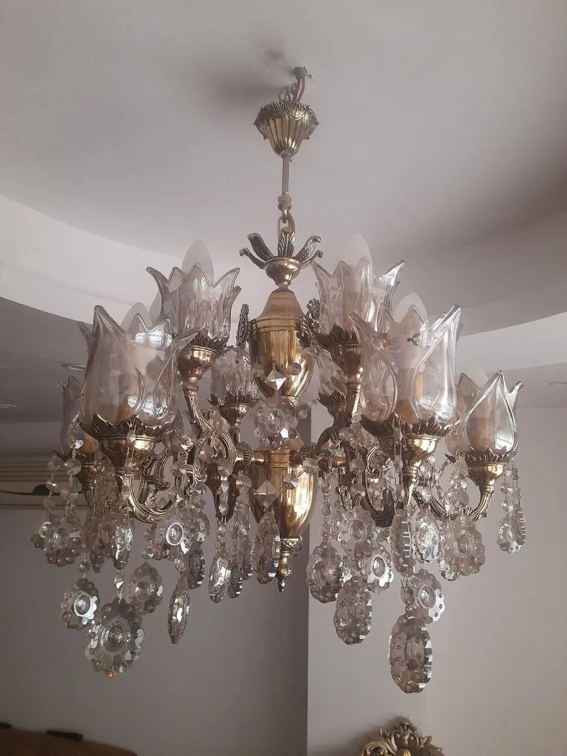 لوستر برنجی ۶ شاخه در حد نو|لوستر و چراغ آویز|صفادشت, |دیوار