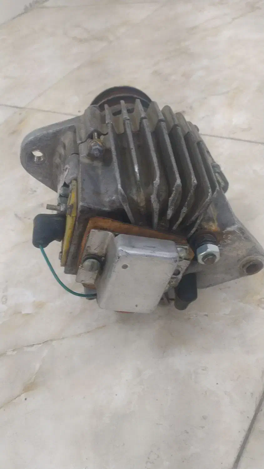 دینام لودر کاتر پیلار|قطعات یدکی و لوازم جانبی|بومهن, |دیوار