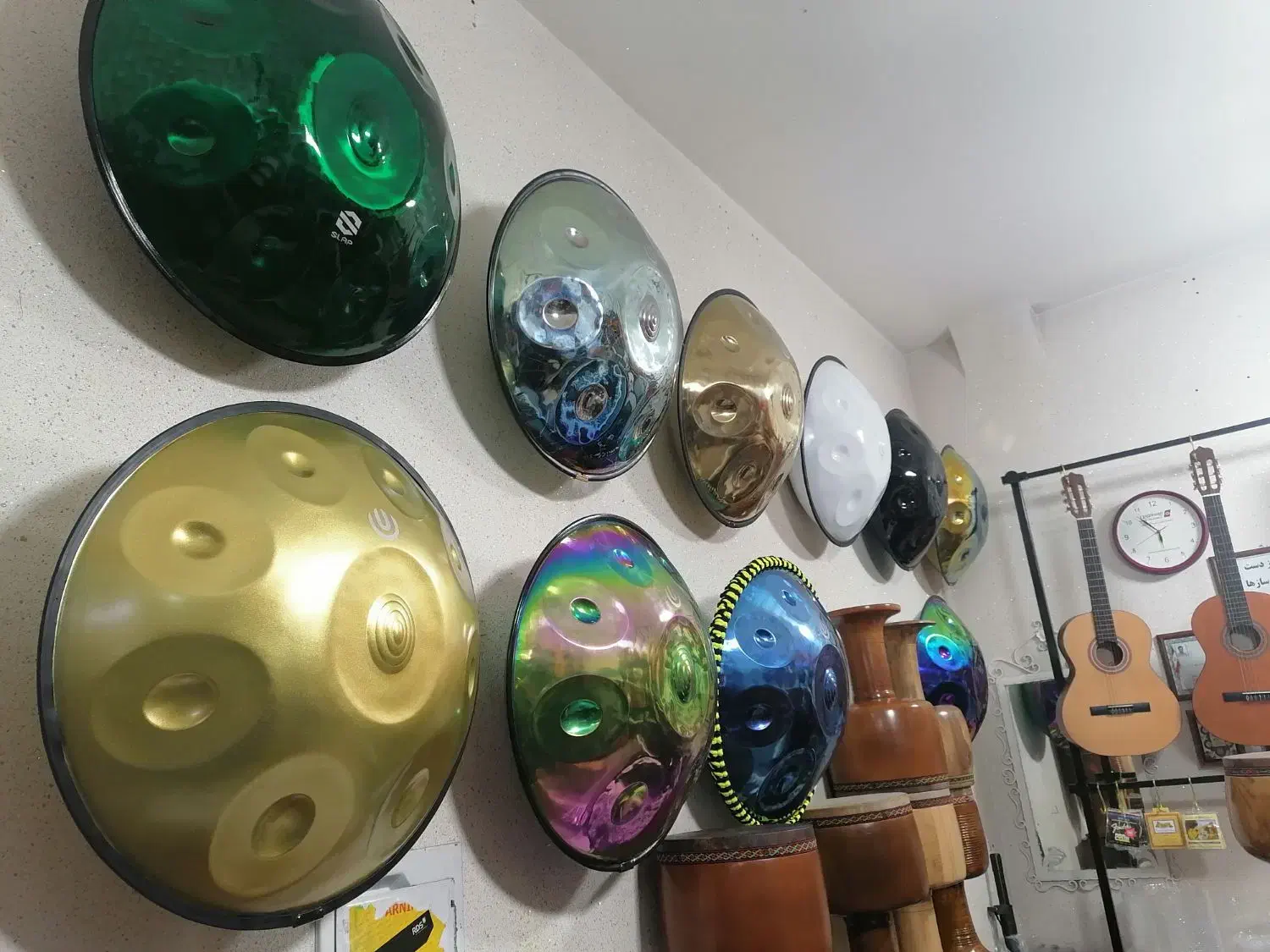 هنگدرام|سازهای بادی|همدان, |دیوار