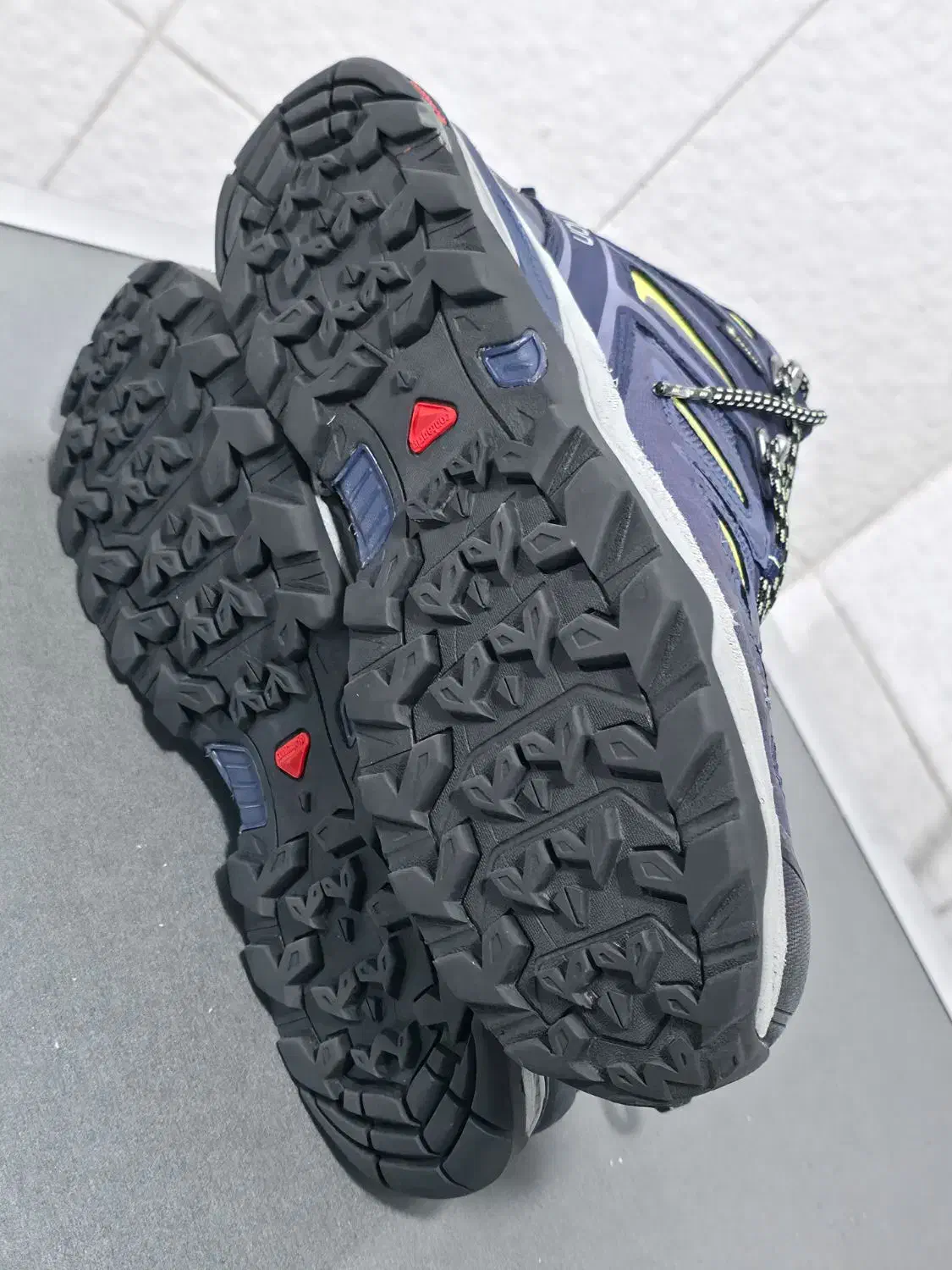 کفش کوهنوردی استوک اورجینال مارک سالومون فرانسه|کیف، کفش، کمربند|شیراز, علوم پزشکی|دیوار