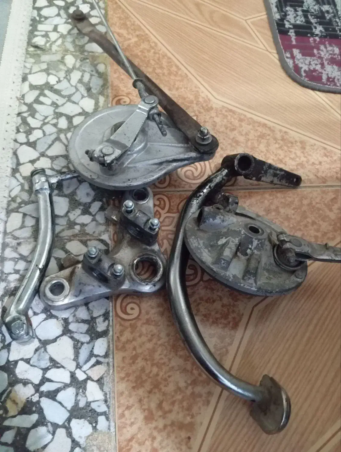 قطعات یدکی موتورسیکلت|قطعات یدکی و لوازم جانبی|خمینیشهر, |دیوار