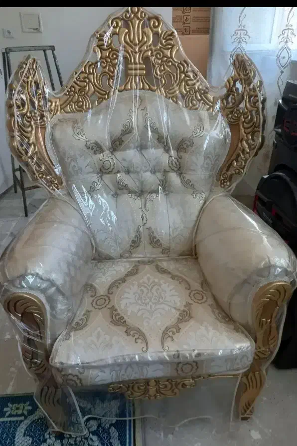 مبل ۷نفره درحد نو|مبلمان خانگی و میز عسلی|تاکستان, |دیوار