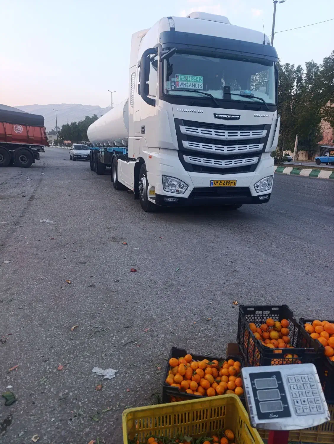 کشنده امپاور|خودرو سنگین|ری, جوانمرد قصاب|دیوار