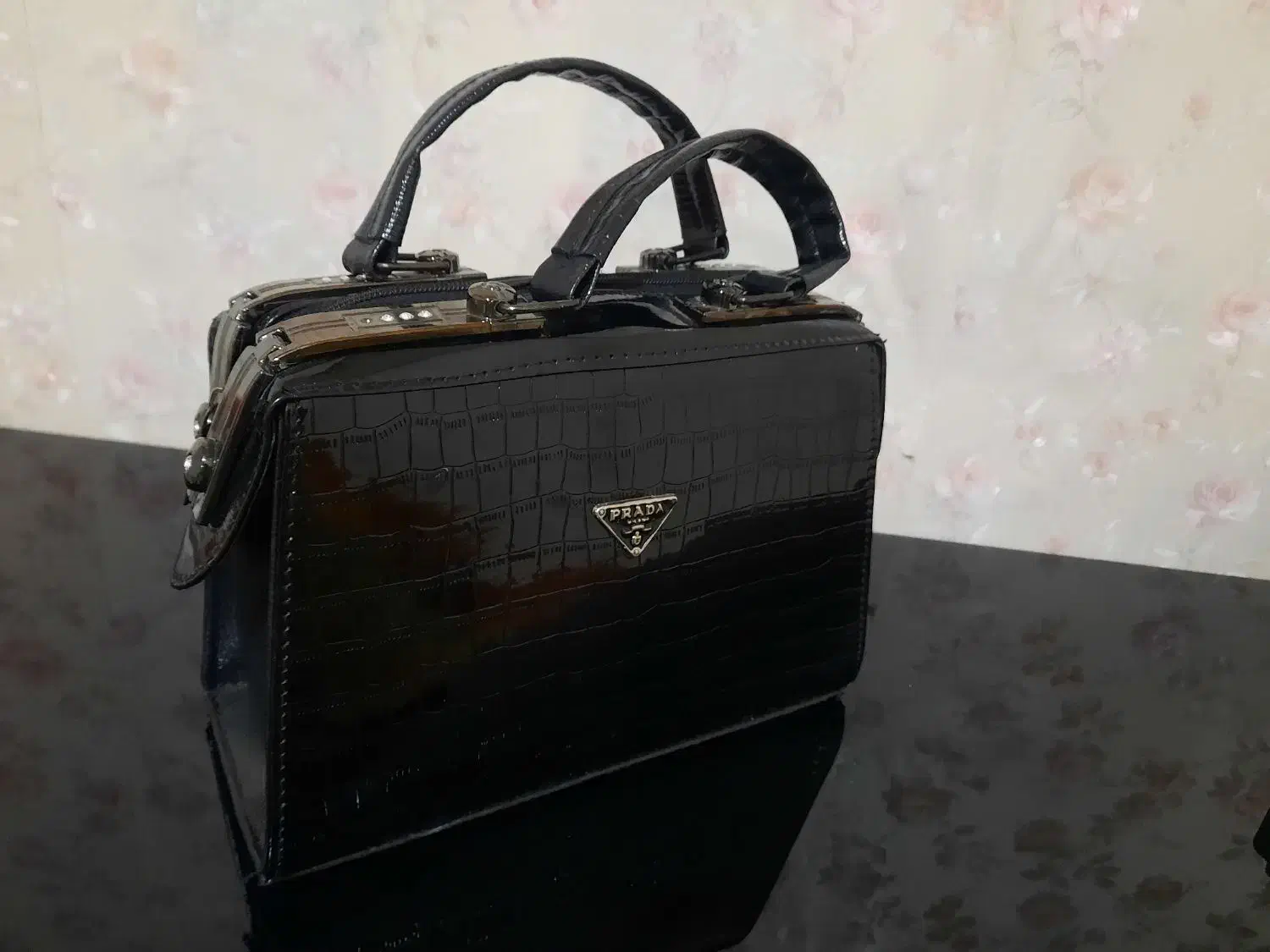 کیف|کیف، کفش، کمربند|کرج, کرج نو|دیوار