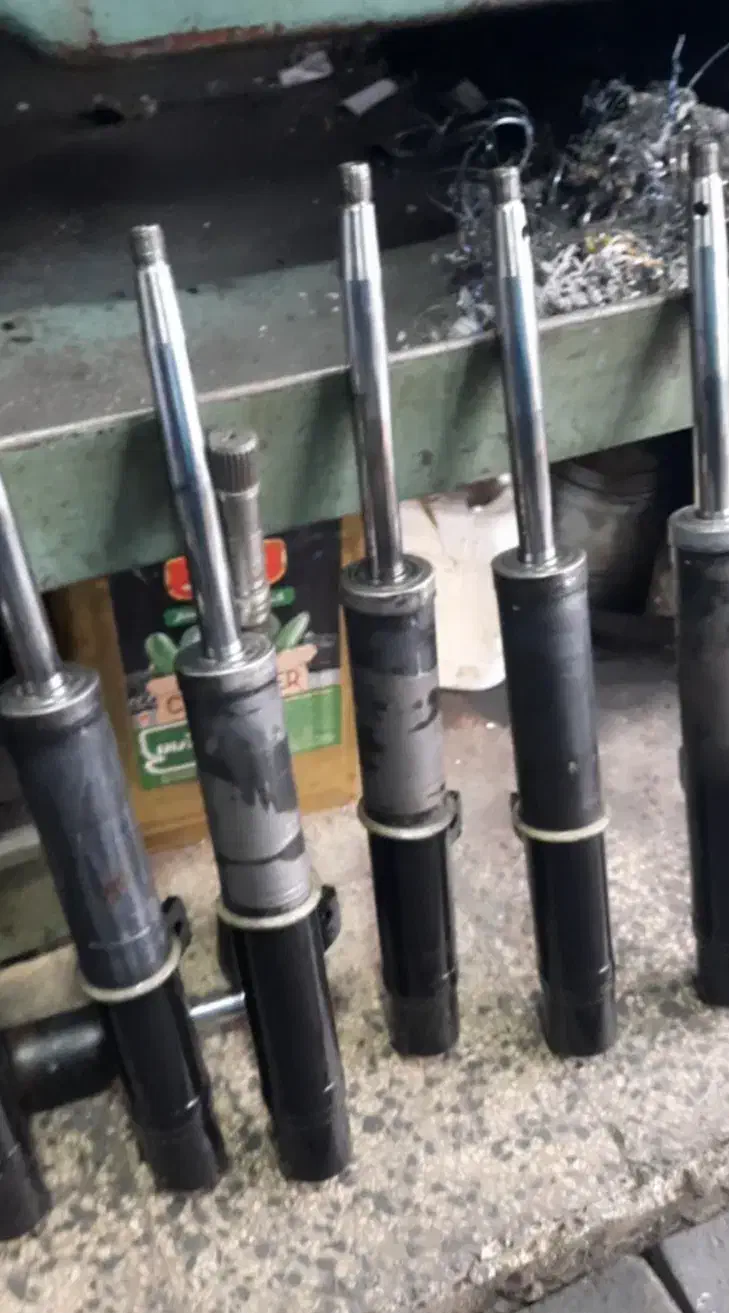 تعمیر کمک جلو زانتیا تضمینی|خدمات موتور و ماشین|ساری, |دیوار