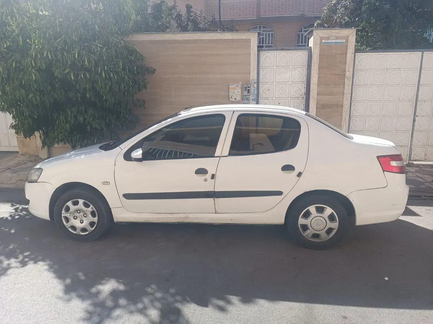 رانامدل 93|خودرو سواری و وانت|شیراز, شهرک گلستان|دیوار