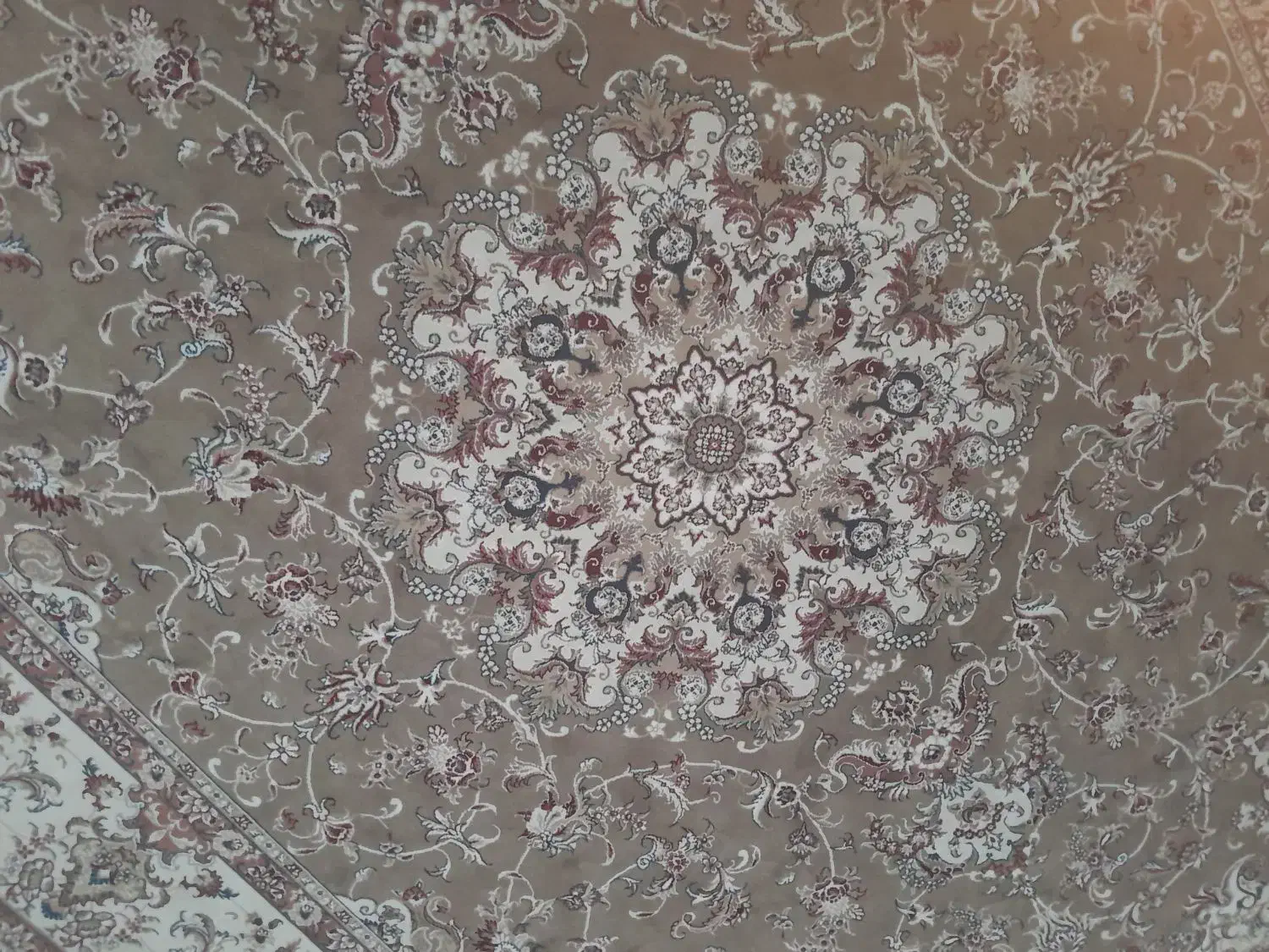 فرش مشهد یک جفت ۹ متری واقعاا نو و تمیز|فرش|سبزوار, کوی بهار|دیوار