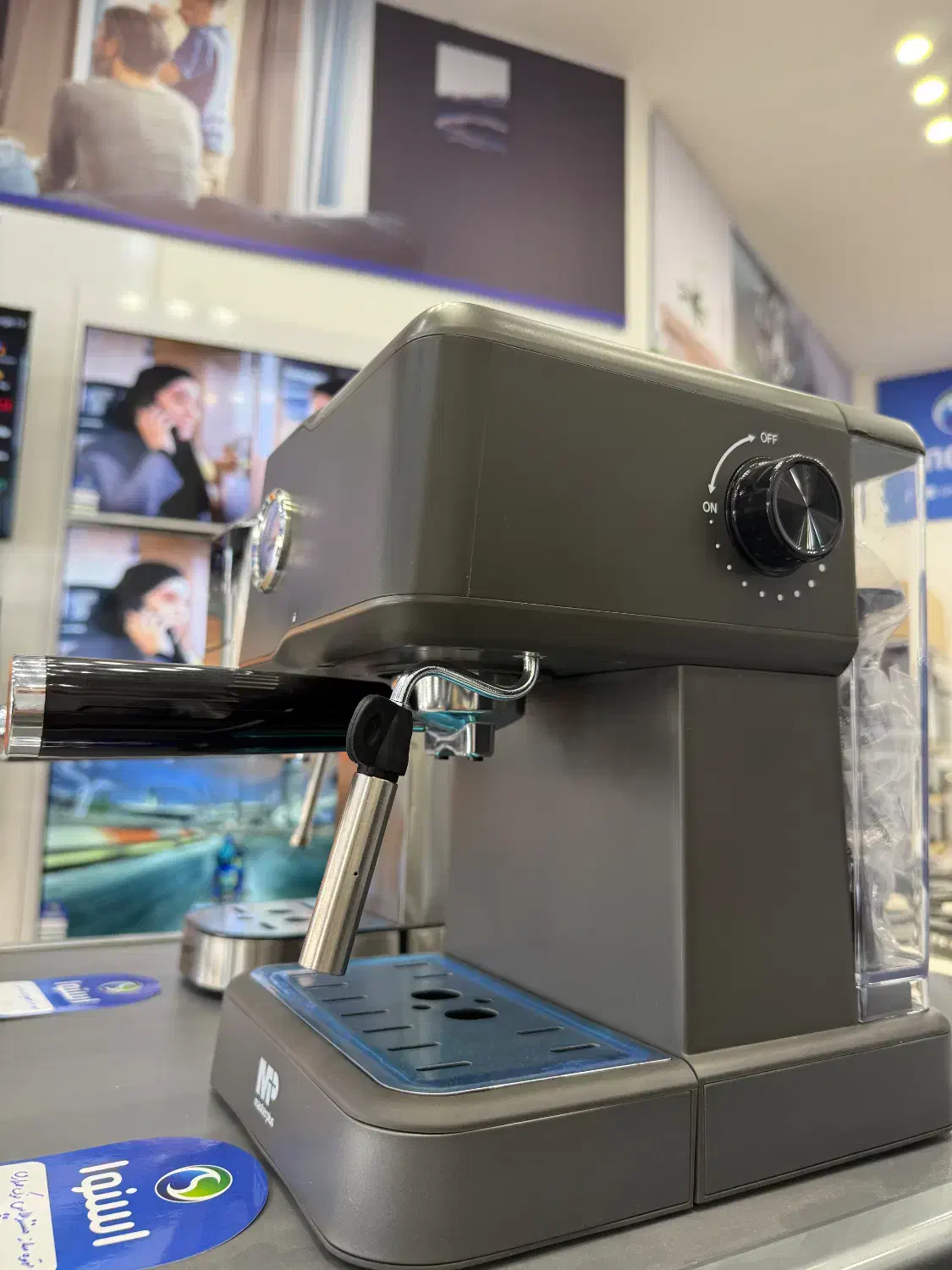 قهوه ساز دلمونتی با پمپ ایتالیایی اقساط بدون سود|سماور، چایساز، قهوهساز|قزوین, |دیوار