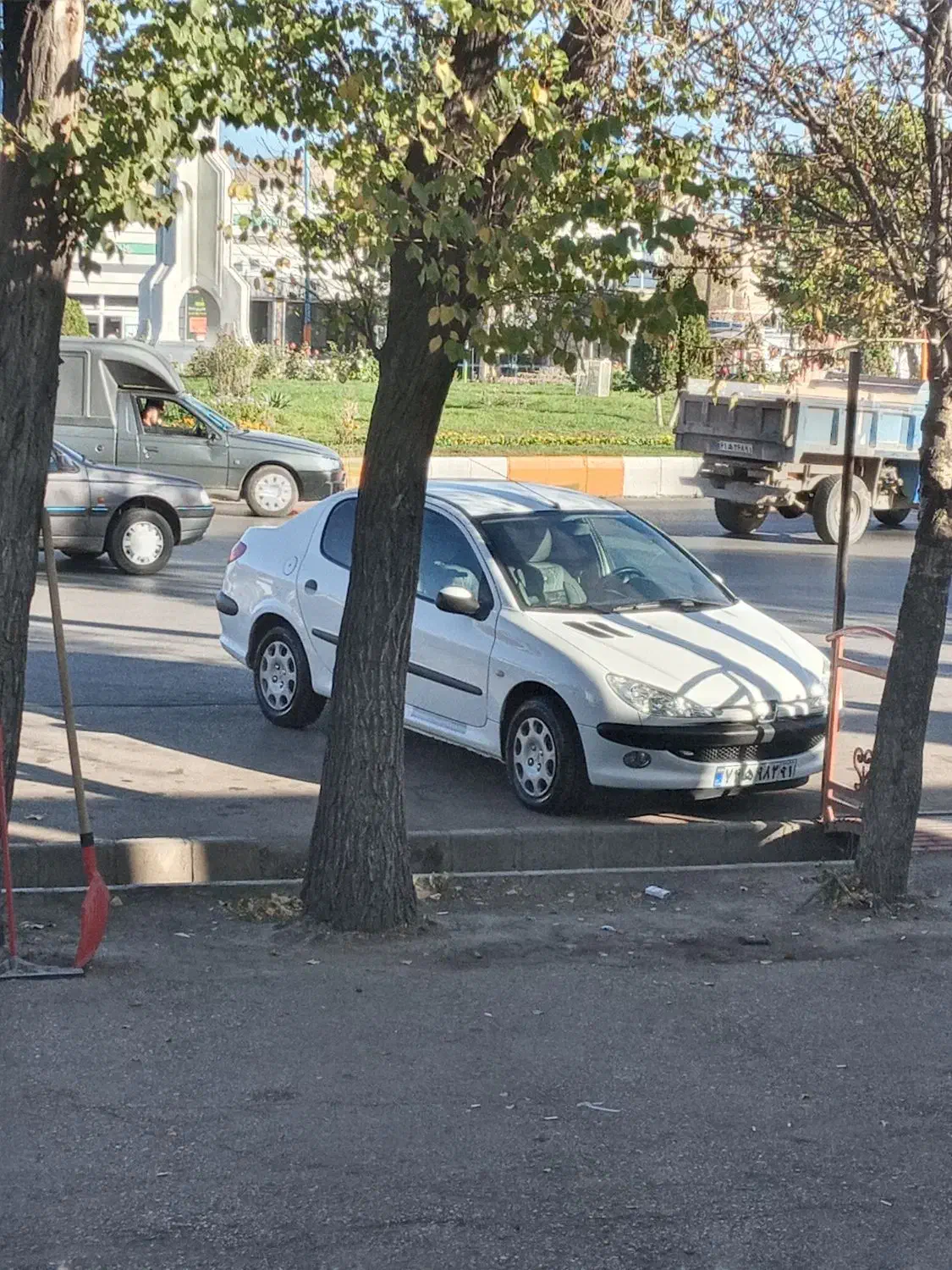 ۲۰۶ sd مدل۹۸ درحد خشک|خودرو سواری و وانت|اردبیل, |دیوار