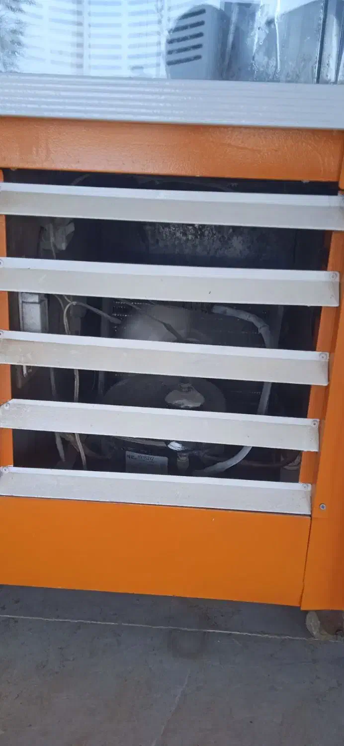 یخچال ایستاده ویترینی سوپرمارکتی|فروشگاه و مغازه|عطاملک, |دیوار