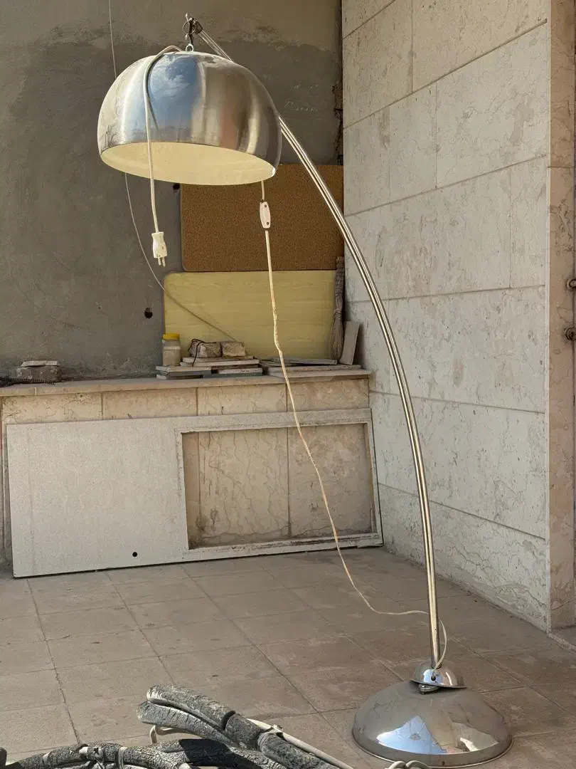 چراغ|لامپ و چراغ|رودهن, |دیوار