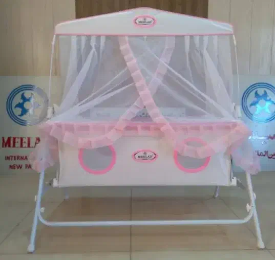 حراج حراج گهواره میلاد صورتی|اسباب و اثاث بچه|اهواز, کوی ملی راه|دیوار