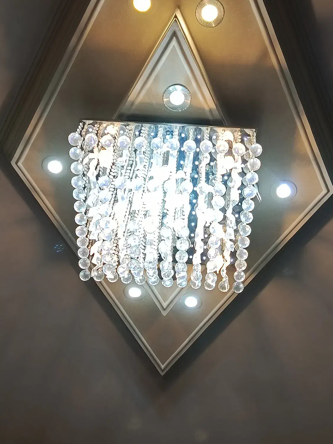 لوستر سقفی|لوستر و چراغ آویز|شهریار, شهریار|دیوار