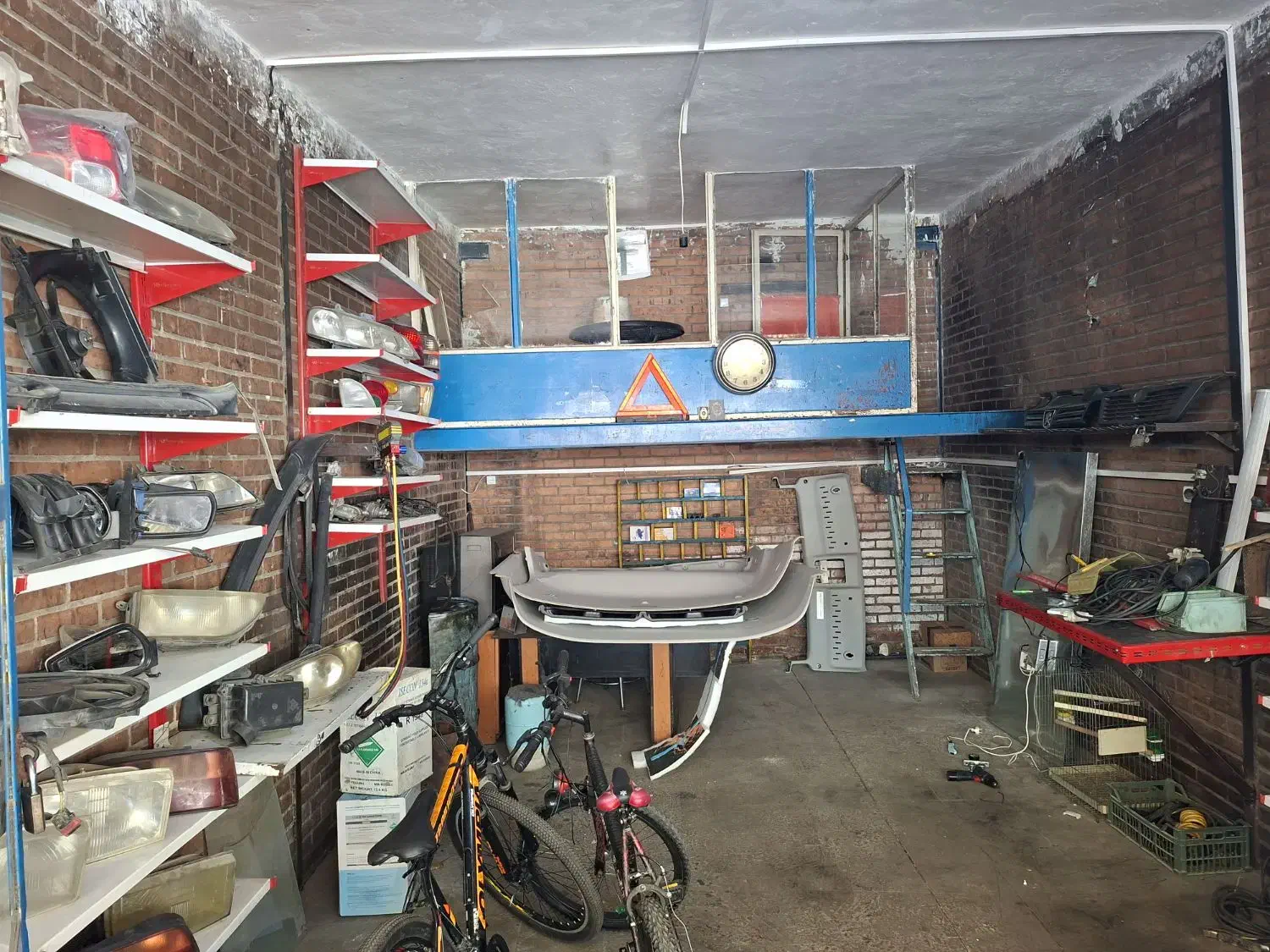 مغازه موتورسازی|استخدام صنعتی، فنی، مهندسی|تهران, قلمستان|دیوار