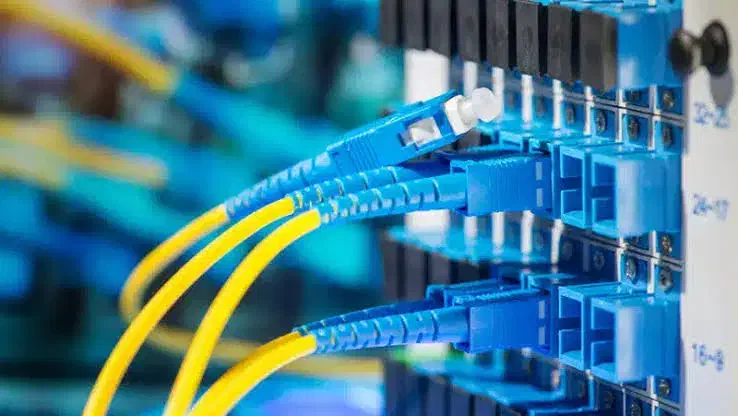 خدمات فیبر نوری|خدمات رایانه‌ای و موبایل|همدان, |دیوار
