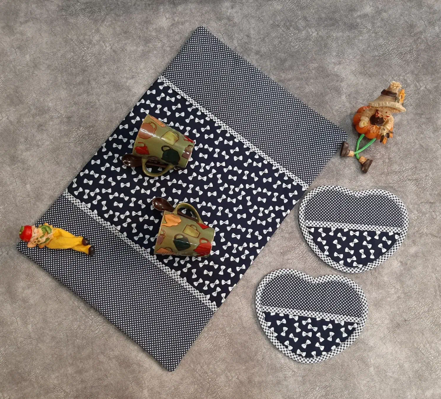 گالری بانوی مهر|سفره، حوله، دستمال آشپزخانه|یزد, |دیوار