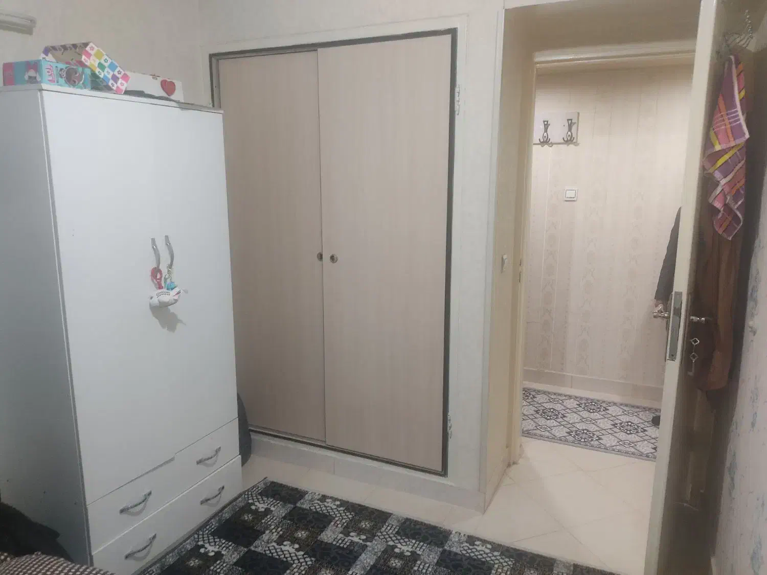 ۷۵ متر دوخوابه (پارکینگ ،انباری،بالکن)|اجارهٔ آپارتمان|اندیشه, شهرک کوثر|دیوار