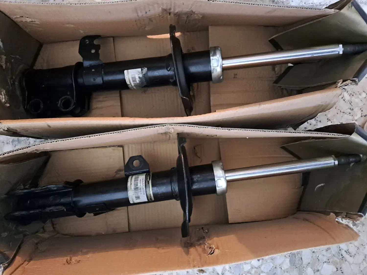 کمک فنر چپ وراست لیفان ۶۲۰|قطعات یدکی و لوازم جانبی|رشت, آزادگان|دیوار