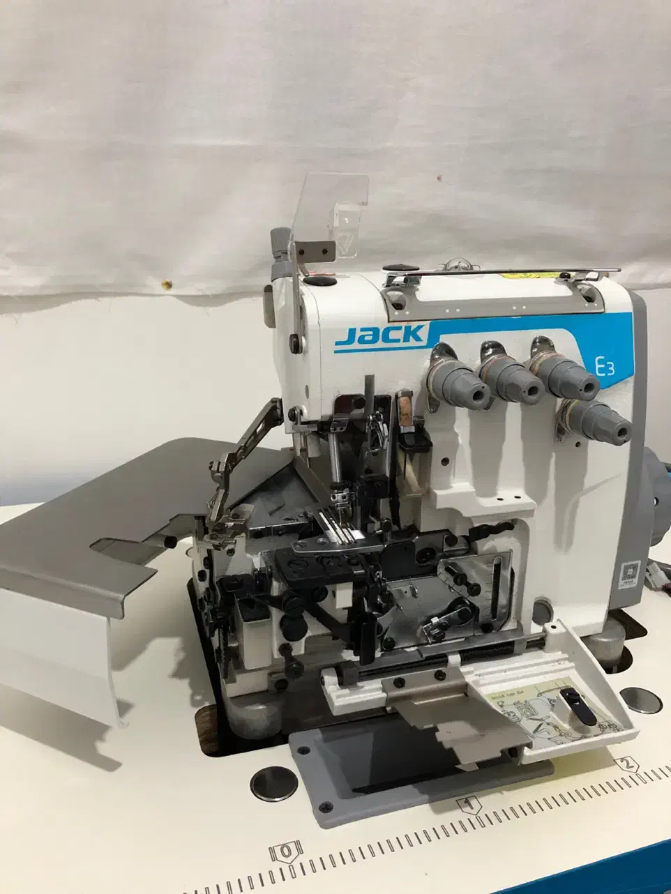 زیگزال|چرخ خیاطی و ریسندگی|پاکدشت, پاکدشت (مامازند)|دیوار