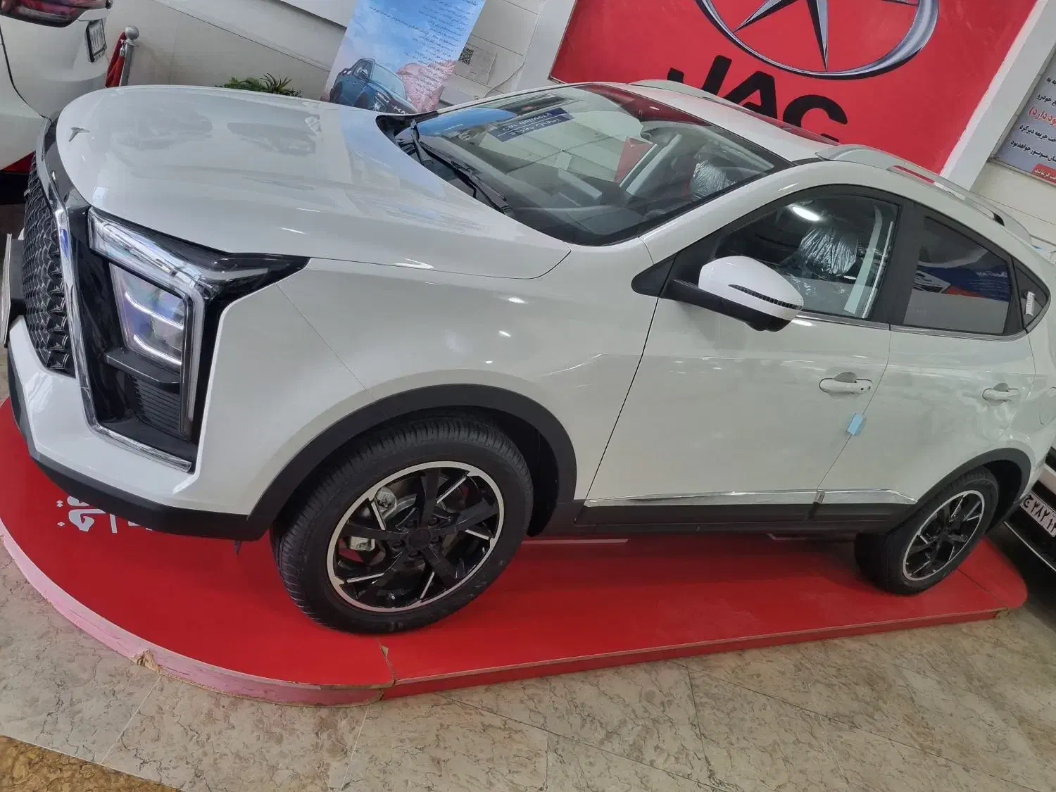 کی ام سی ایکس۵ مدل۴۰۳ کارکرد پایین درحدصفر|خودرو سواری و وانت|اهواز, اسلام آباد شرقی|دیوار