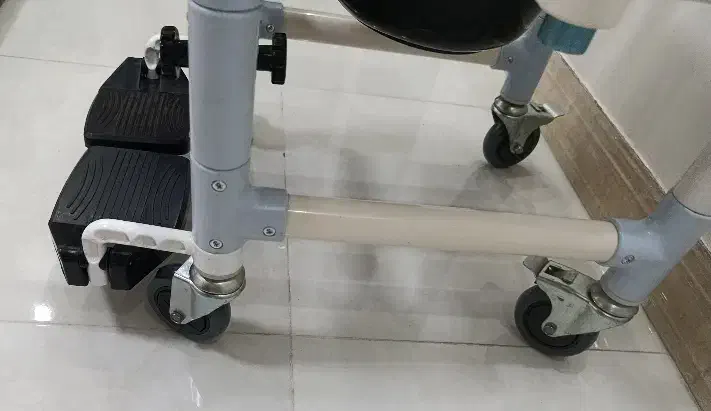 دستشویی فرنگی متحرک|پزشکی|گنبد کاووس, |دیوار