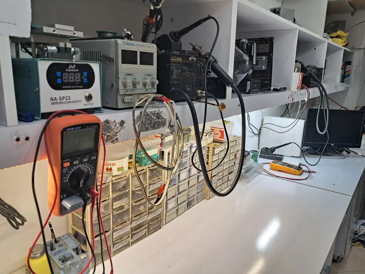 تعمیرات کامپیوتر ، لپ تاپ ، مانیتور، مودم ، پاور|خدمات رایانه‌ای و موبایل|مشهد, عامل|دیوار