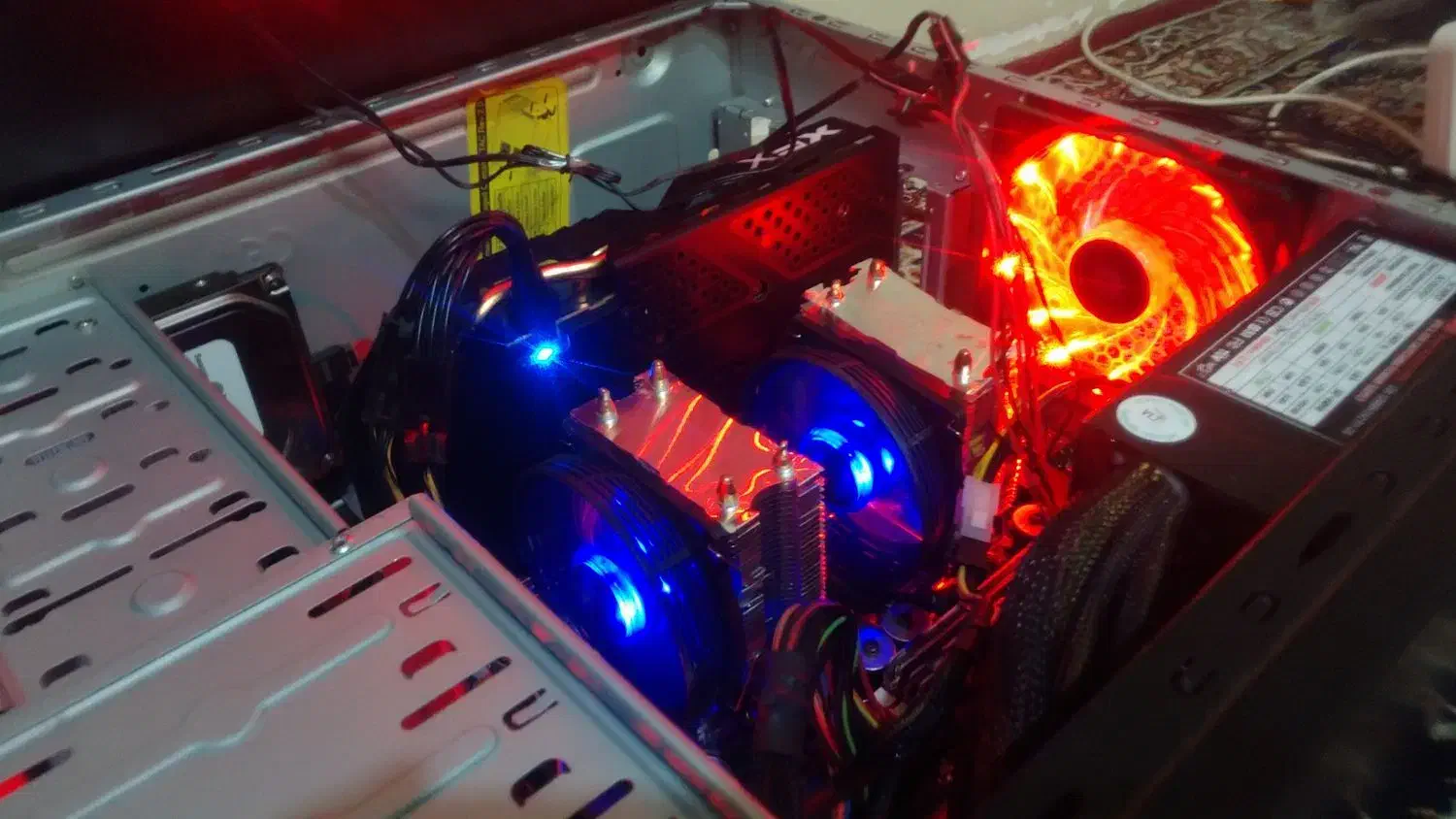 کیس 40 هسته‌ای سه بعدی سازی با رم 64 گیگ|رایانه رومیزی|تهران, شهرک غزالی|دیوار