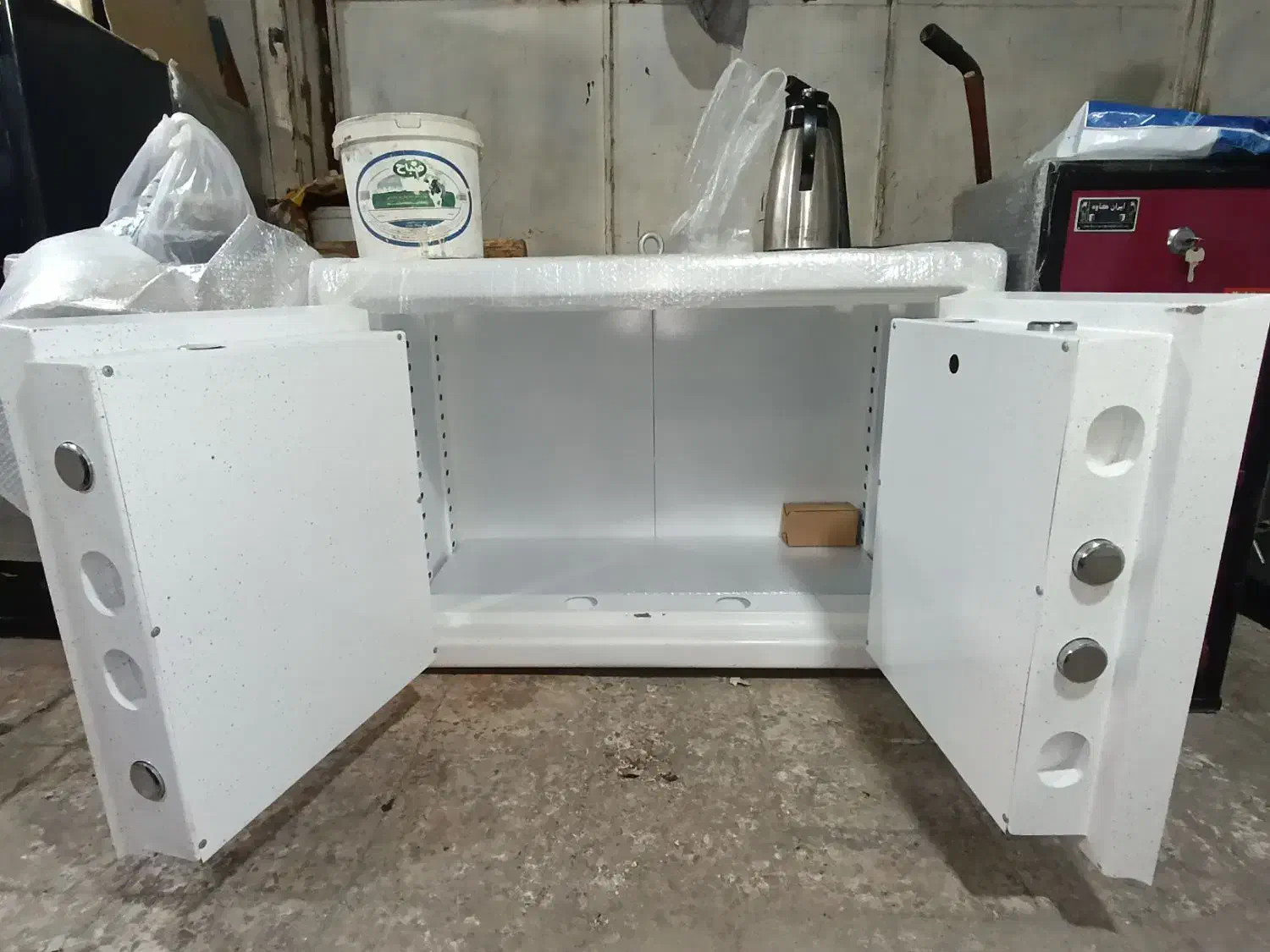 گاوصندوق|ابزارآلات|اهواز, شهرک برق|دیوار