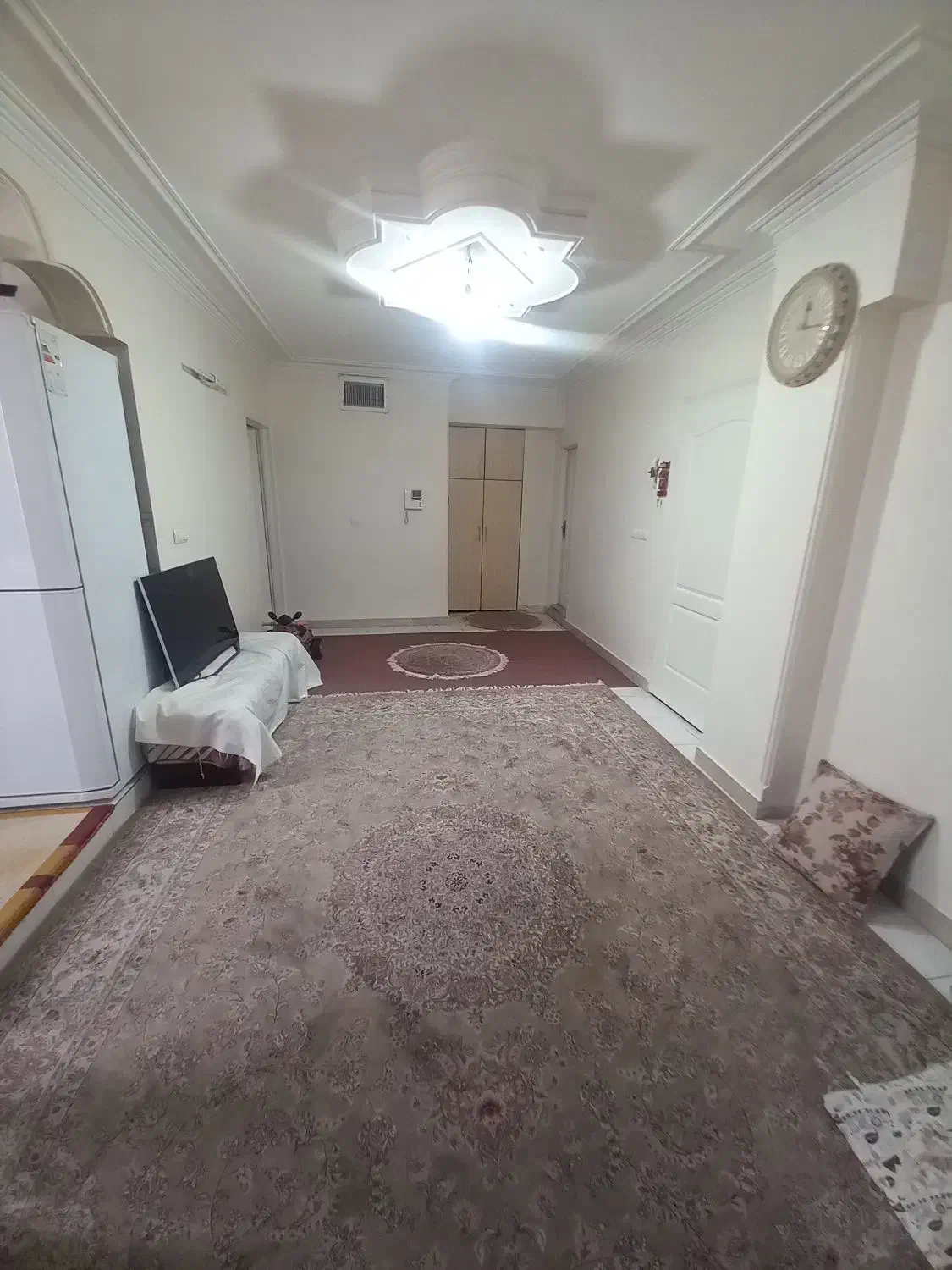 همخانه مجرد خانوم نیازمندم