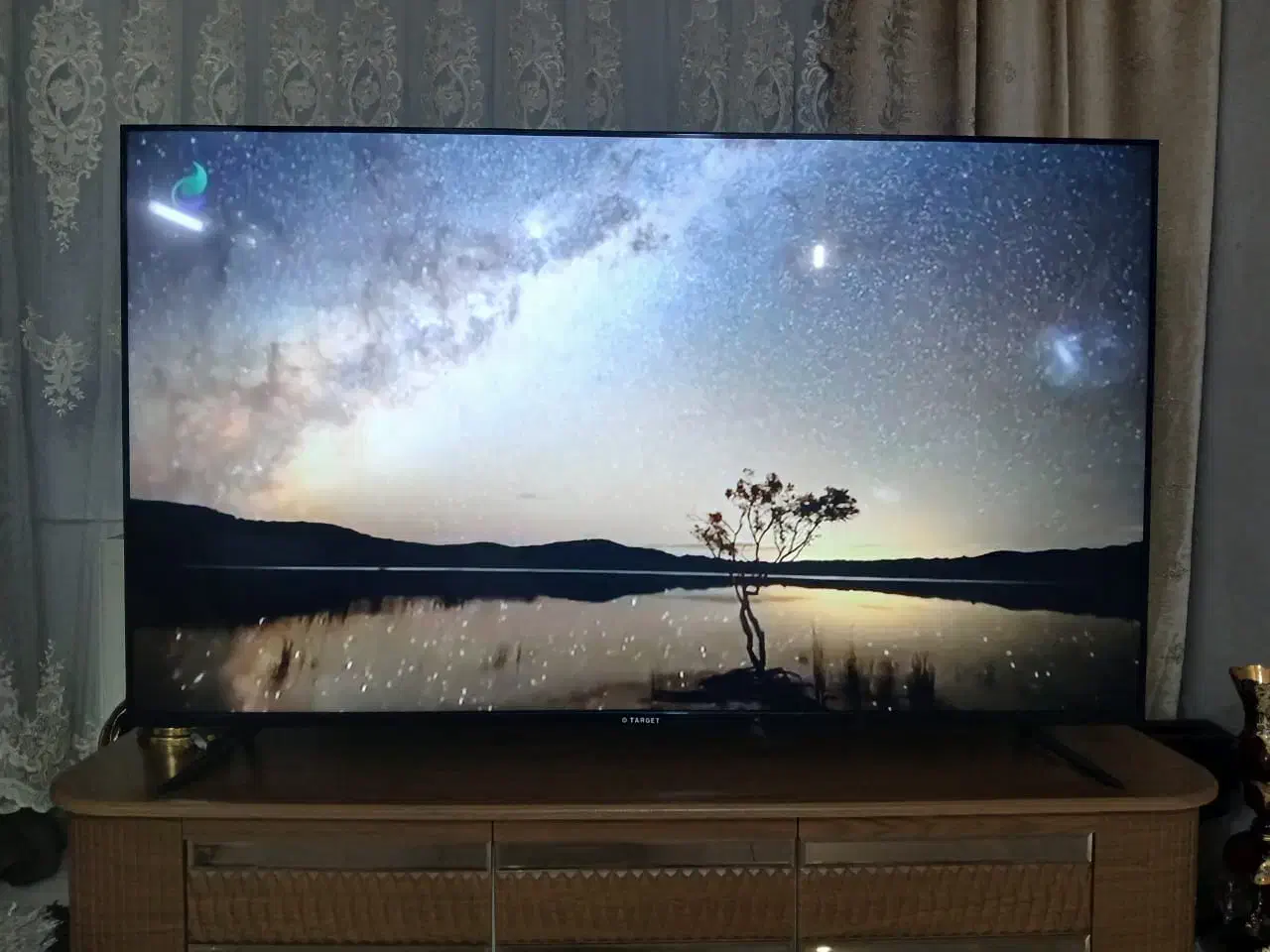 تلوزیون ۵ ماه خریداری شده نو نو میباشد|تلویزیون و پروژکتور|کرج, خرمدشت|دیوار